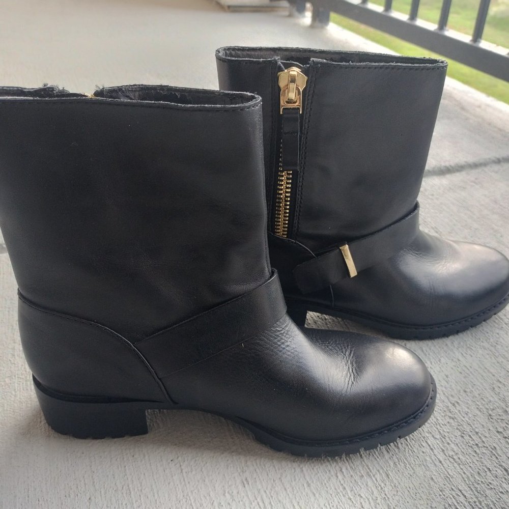 ZARA Woman Classic Black Low Heel Ankle Moto Boots Gold Zipper, EU 38 US 8